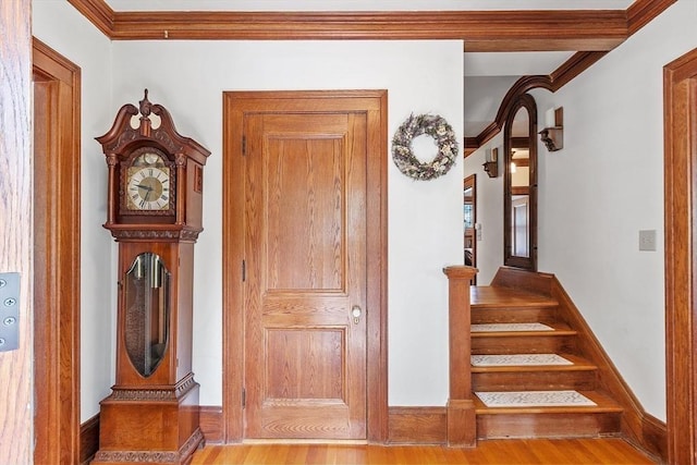 75 Hillcroft Ave, Worcester, MA 01606 - hall featuring wood finished floors, crown molding, stairway, and baseboards