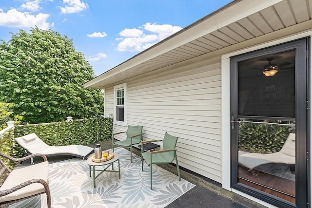 75 Hillcroft Ave, Worcester, MA 01606 - view of patio / terrace