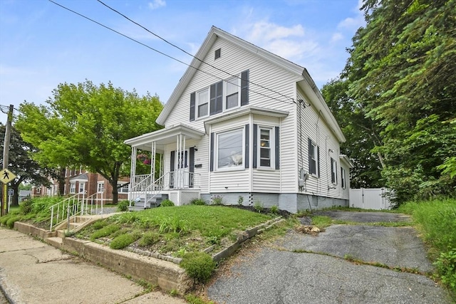 160 Regan St, Gardner, MA 01440 - view of front of home with covered porch