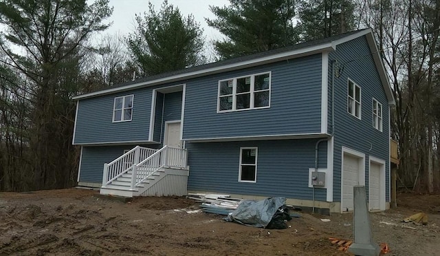 2 W Dudley Rd, Dudley, MA 01571 - view of front facade featuring a garage