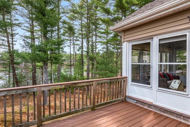 29 Shinglewood, Plymouth, MA 02360 - view of wooden deck