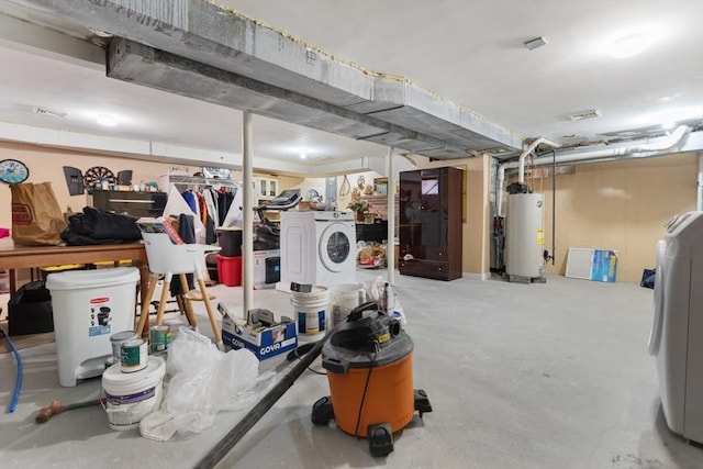 basement with washer / dryer and gas water heater