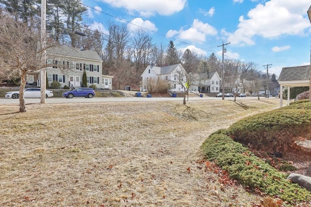 view of yard with a residential view