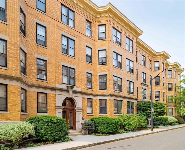 3 Newport Rd Unit 8, Cambridge, MA 02140 - view of property