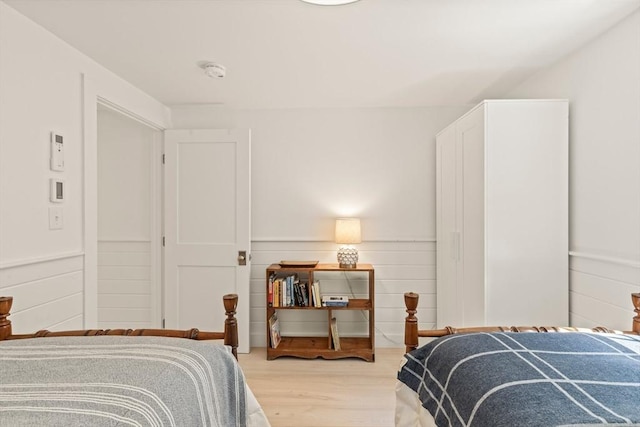20 Judys Ln, Chatham, MA 02633 - bedroom with light wood-style floors