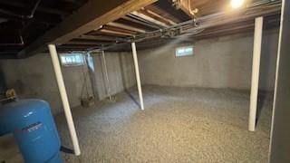 15 York St, Haverhill, MA 01830 - below grade area featuring a water pressure tank