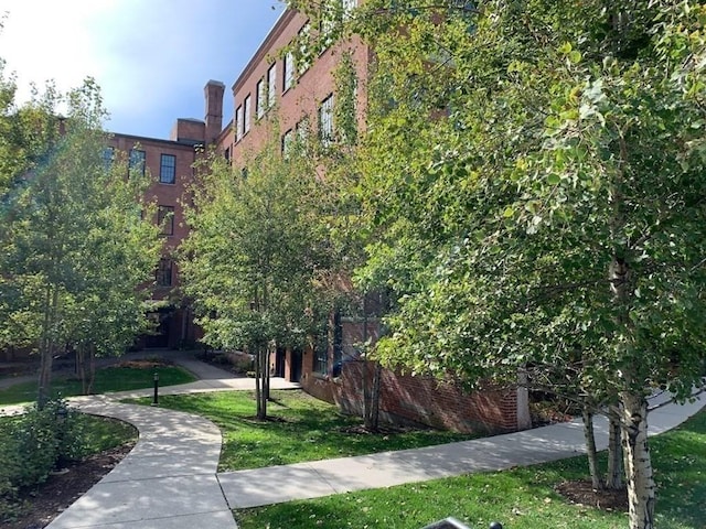 160 Water St Unit 212, Williamstown, MA 01267 - surrounding community featuring a lawn