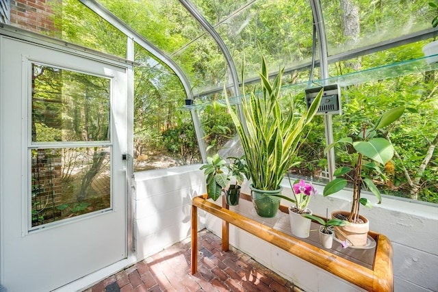 1441 Old Post Rd, Barnstable, MA 02648 - view of sunroom / solarium