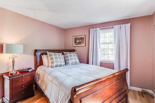 1441 Old Post Rd, Barnstable, MA 02648 - bedroom featuring light wood finished floors and baseboards