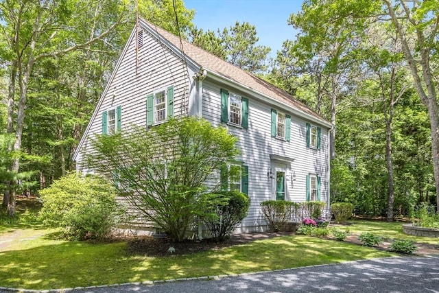 1441 Old Post Rd, Barnstable, MA 02648 - view of property exterior featuring a yard