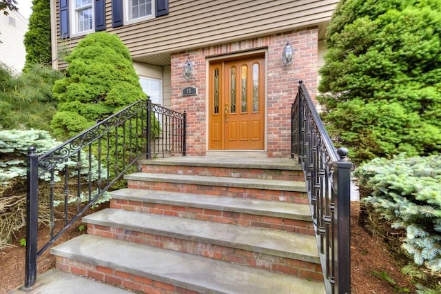 15 Bailin Dr, Worcester, MA 01604 - property entrance with brick siding