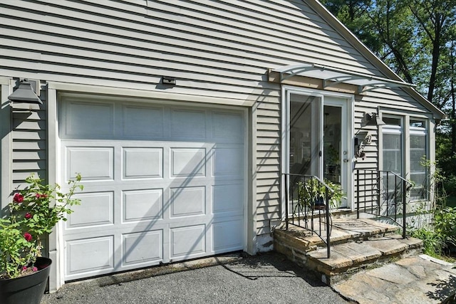 9 E Colonial Rd, Wilbraham, MA 01095 - garage featuring driveway