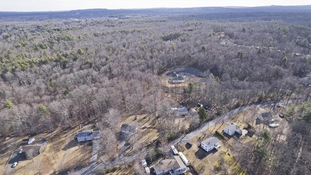 Listing photo 3 for 59 Summit St, Belchertown MA 01007