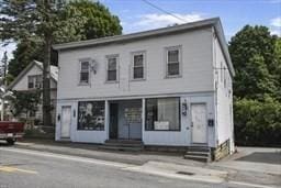 181 W St, Leominster, MA 01453 - view of front of home