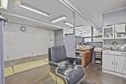 181 W St, Leominster, MA 01453 - interior space