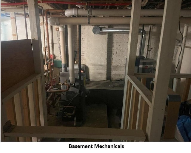 view of unfinished below grade area