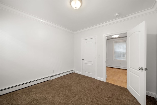 unfurnished bedroom with a baseboard radiator, crown molding, and light carpet