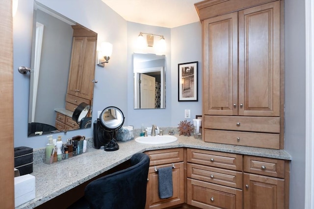 1102 Foxwood Cir Unit 1102, Peabody, MA 01960 - bathroom featuring vanity
