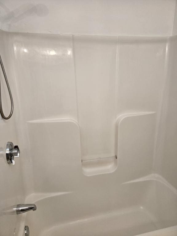 315 Cambridge St Unit 302A, Worcester, MA 01603 - full bath featuring shower / bathtub combination