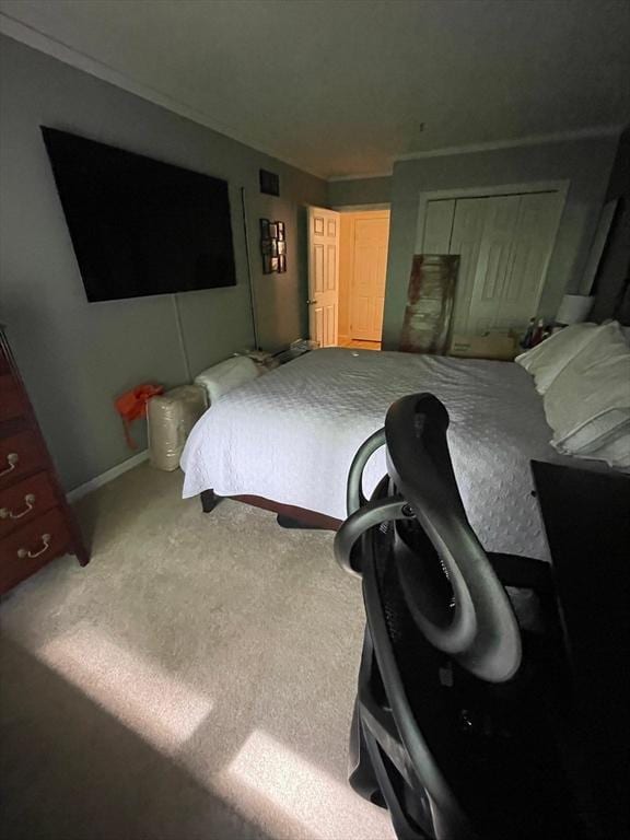 13 Dallas Dr Unit 308, Dracut, MA 01826 - carpeted bedroom featuring a closet and baseboards