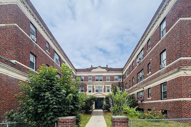 8 Walnut St Unit 8, Everett, MA 02149 - view of building exterior