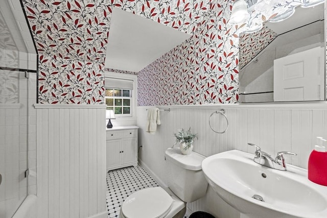 84 Englewood Rd, Longmeadow, MA 01106 - full bathroom with wallpapered walls, a sink, wainscoting, toilet, and a shower