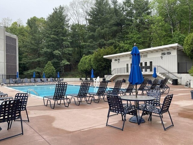 1550 Worcester Rd Unit 524, Framingham, MA 01702 - community pool featuring fence and a patio area