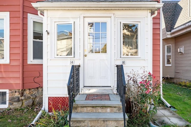 view of property entrance