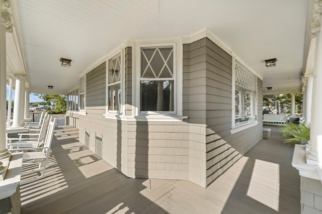 view of patio / terrace with covered porch