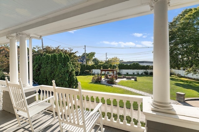 view of patio / terrace with covered porch