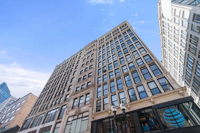 453 Washington St Unit 4A, Boston, MA 02111 - view of building exterior