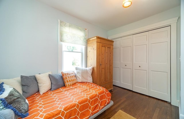 79 Henderson St, Needham, MA 02492 - bedroom featuring a closet and wood finished floors