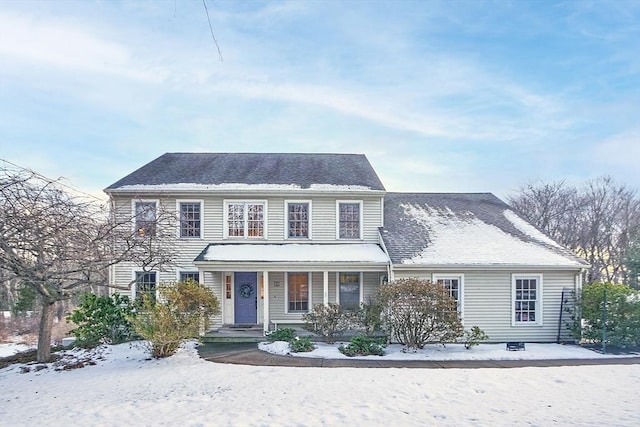 view of front of property featuring covered porch