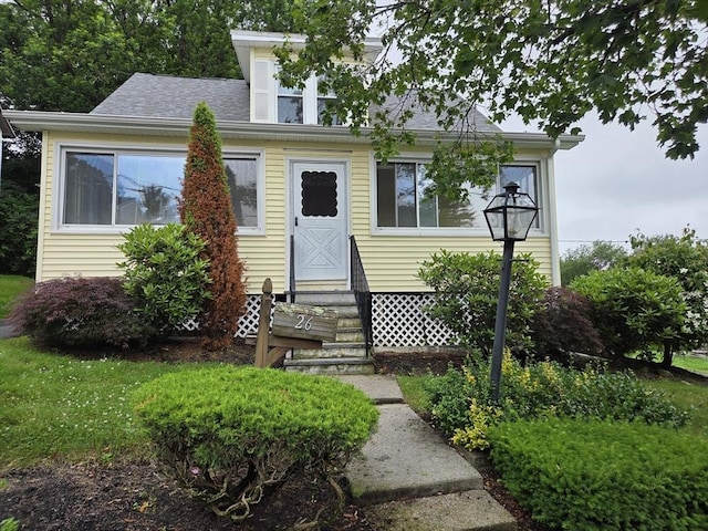 26 Kendig, Worcester, MA 01610 - view of front of house with entry steps and roof with shingles