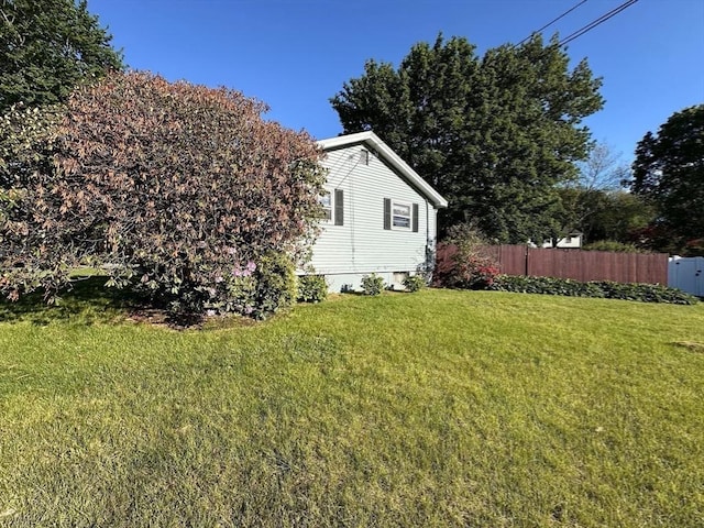 333 Clark Rd, Lowell, MA 01852 - view of yard
