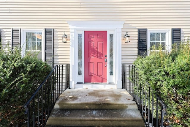 view of property entrance