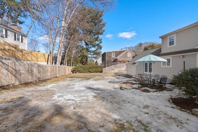 view of yard featuring fence