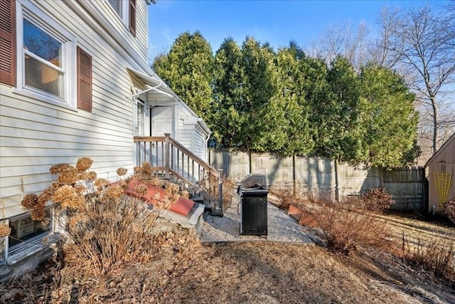 view of yard featuring fence