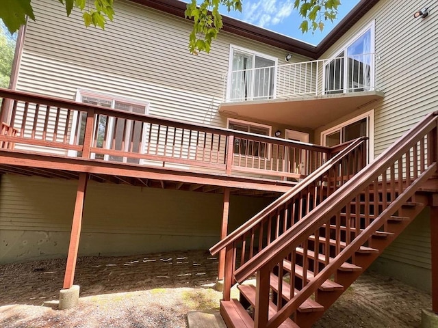 194 Captain Eames Cir Unit 194, Ashland, MA 01721 - rear view of property featuring a deck