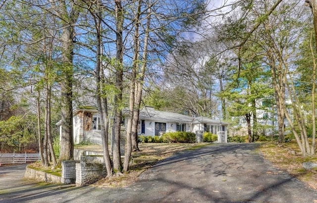 view of front of home