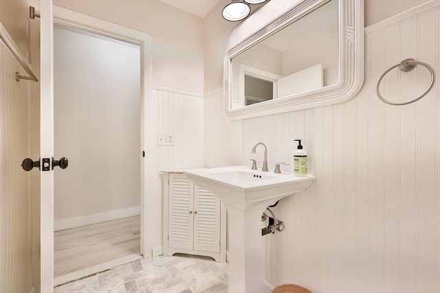 118 Coolidge St, Swansea, MA 02777 - view of bathroom
