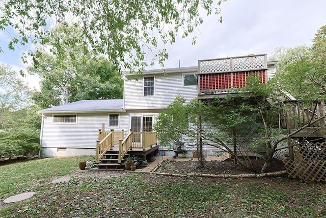 118 Coolidge St, Swansea, MA 02777 - back of property with a wooden deck