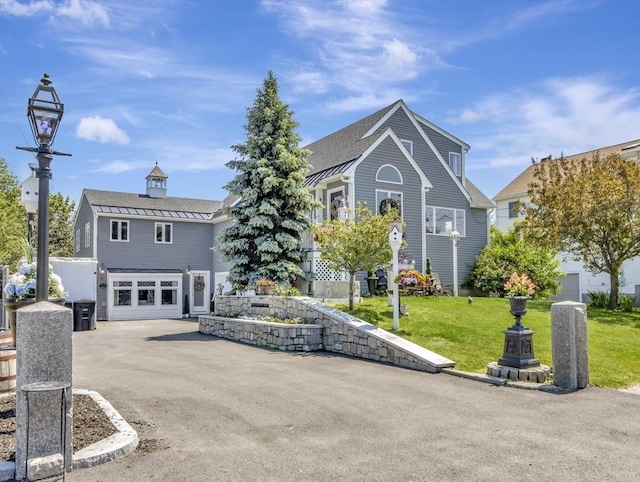 10 Vernon Ave, Hull, MA 02045 - view of building exterior with asphalt driveway