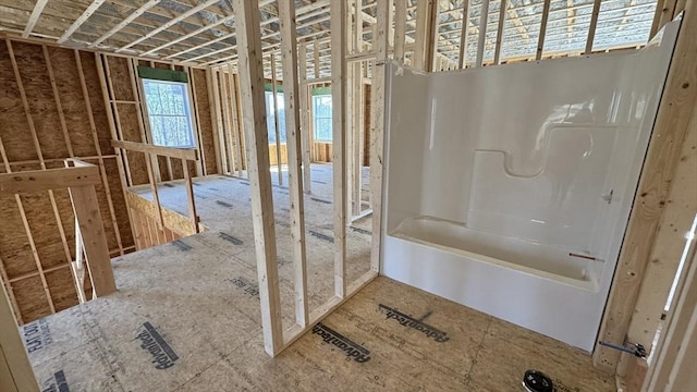bathroom featuring a bathing tub