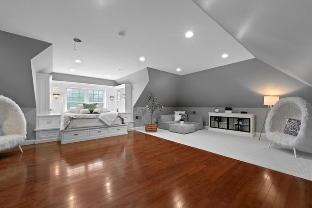 19 Cardiff Rd, Windham, NH 03087 - living area featuring hardwood / wood-style flooring, recessed lighting, and vaulted ceiling