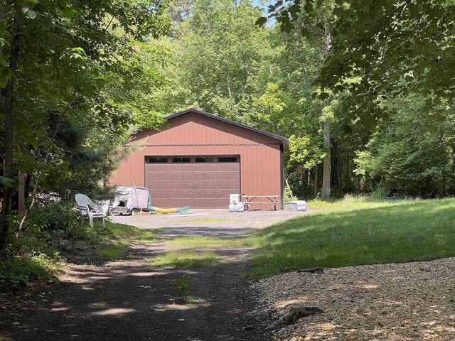 11 Pleasant St, Freetown, MA 02702 - view of detached garage