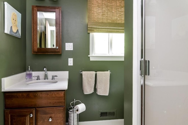 38 Stagecoach Dr, Ashland, MA 01721 - full bath featuring vanity