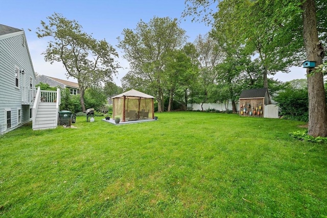 11 Brunswick St, Marshfield, MA 02050 - view of yard with stairway