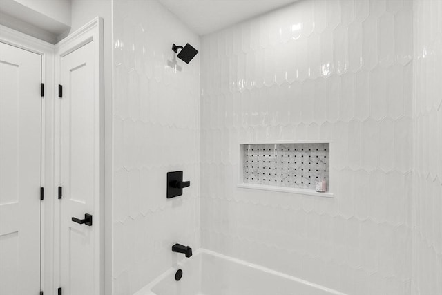 315 Maple Ave, Shrewsbury, MA 01545 - bathroom featuring washtub / shower combination
