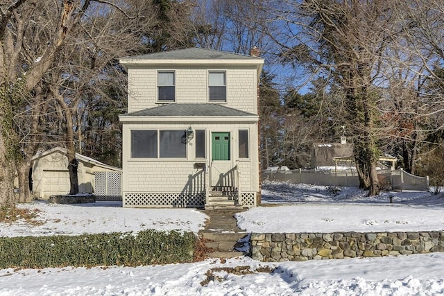 front facade featuring an outbuilding